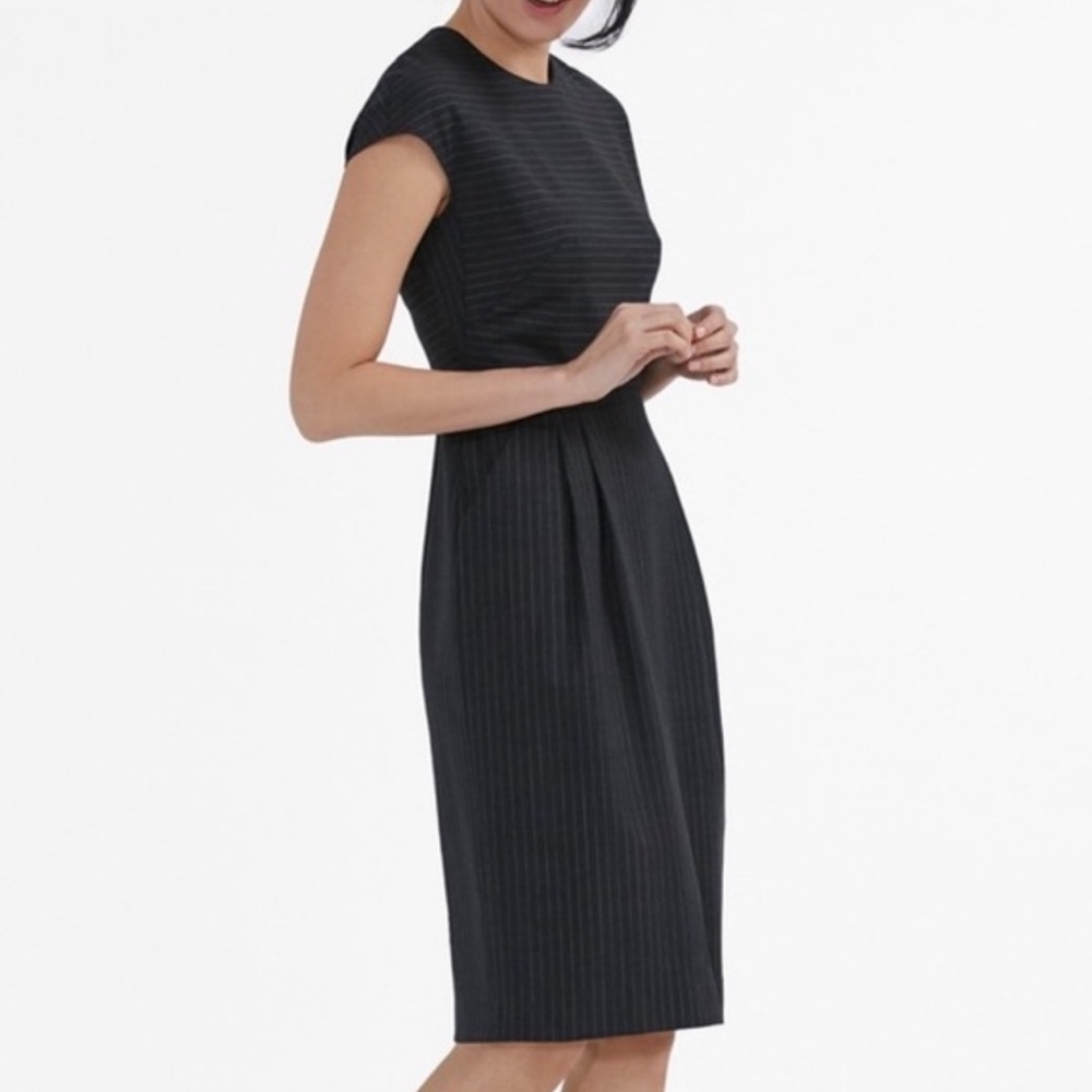 MM LaFleur Masha ALTERED charcoal pinstripe size 8